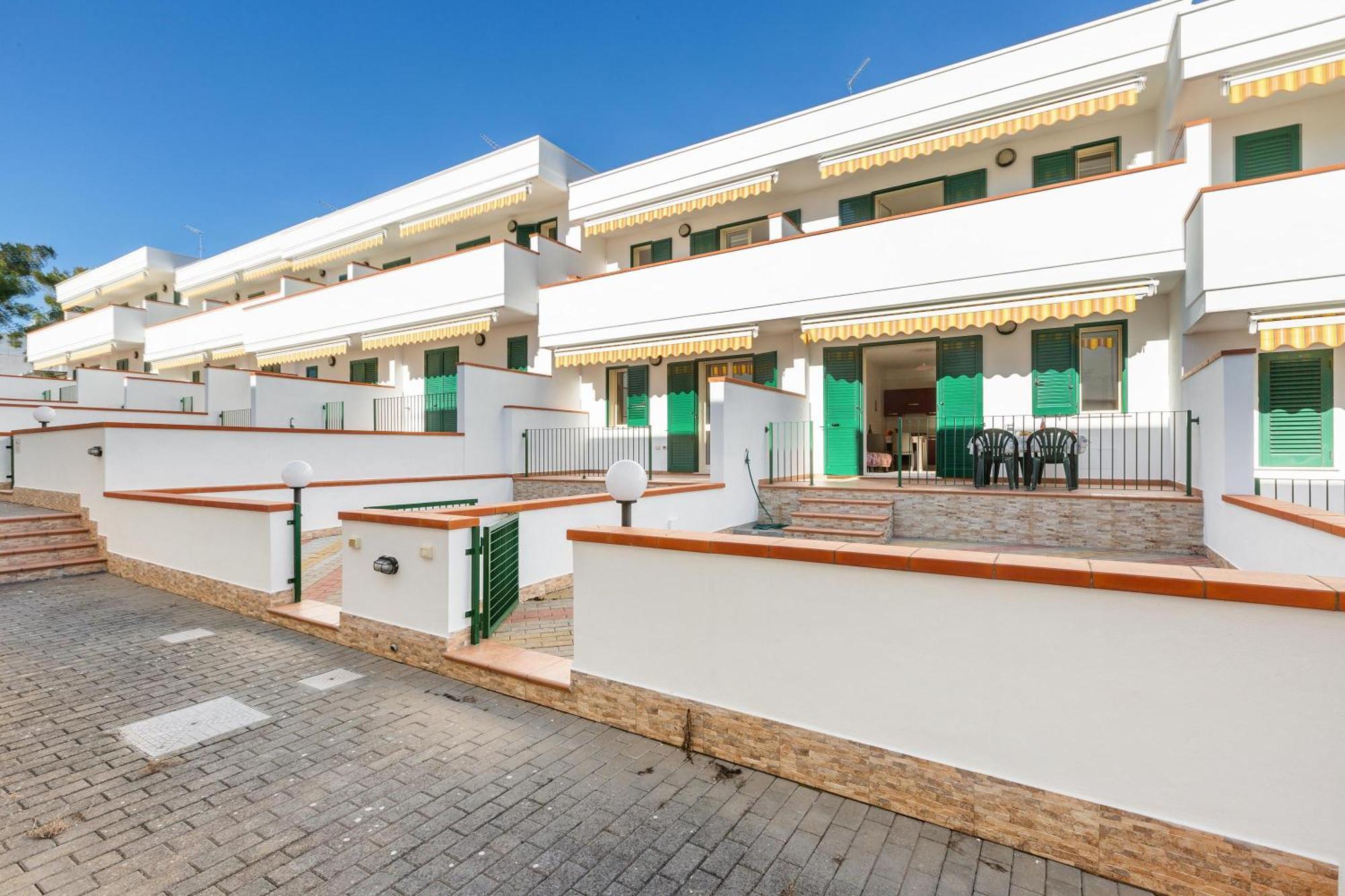 Blusea Beach Apartments San Pietro in Bevagna Dış mekan fotoğraf
